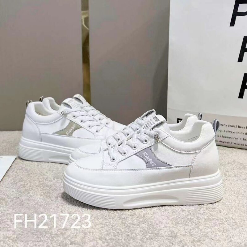 女鞋新款透气百搭运动休闲小白鞋